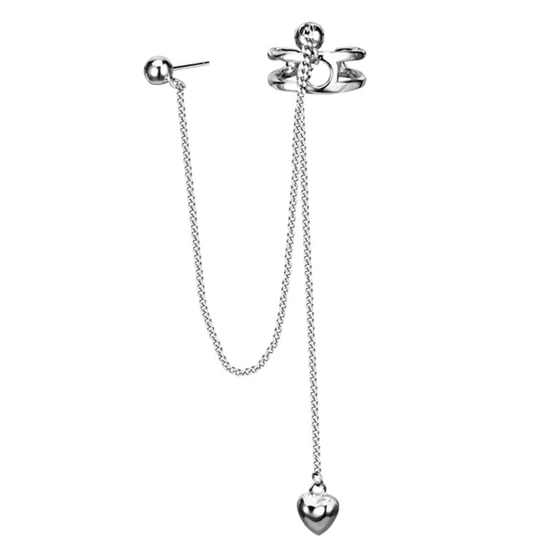 Earring with chain and heart (one piece).