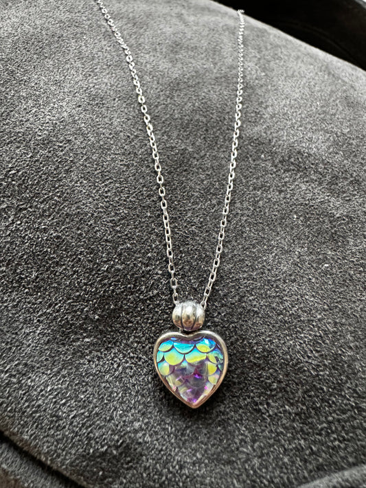Necklace with fish heart