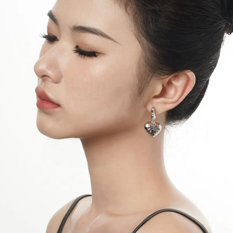 Heart shaped earrings.