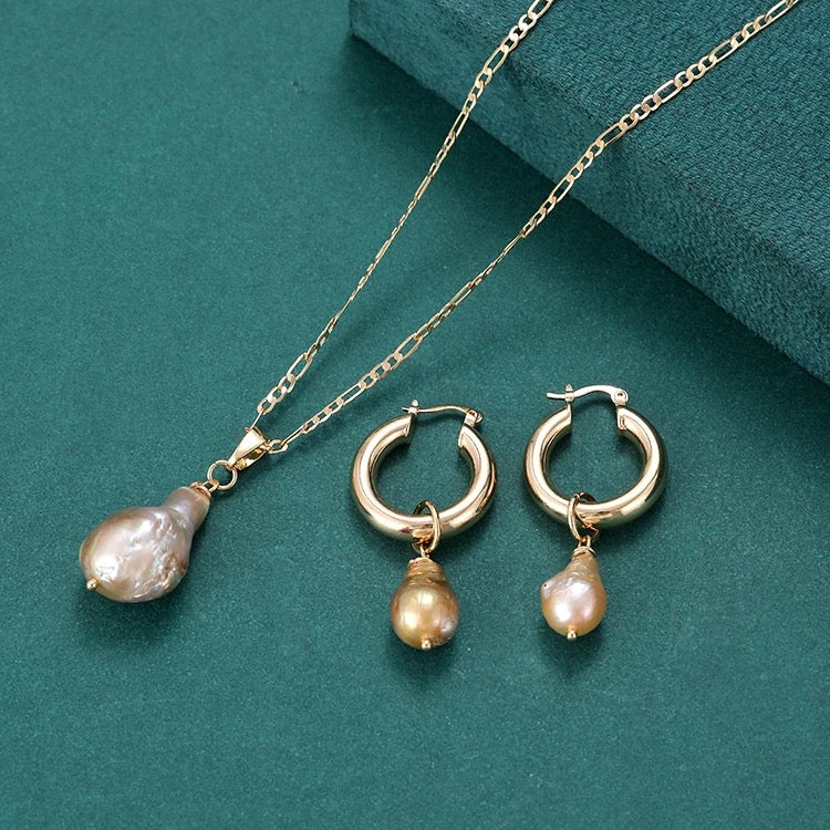 Pearl earrings