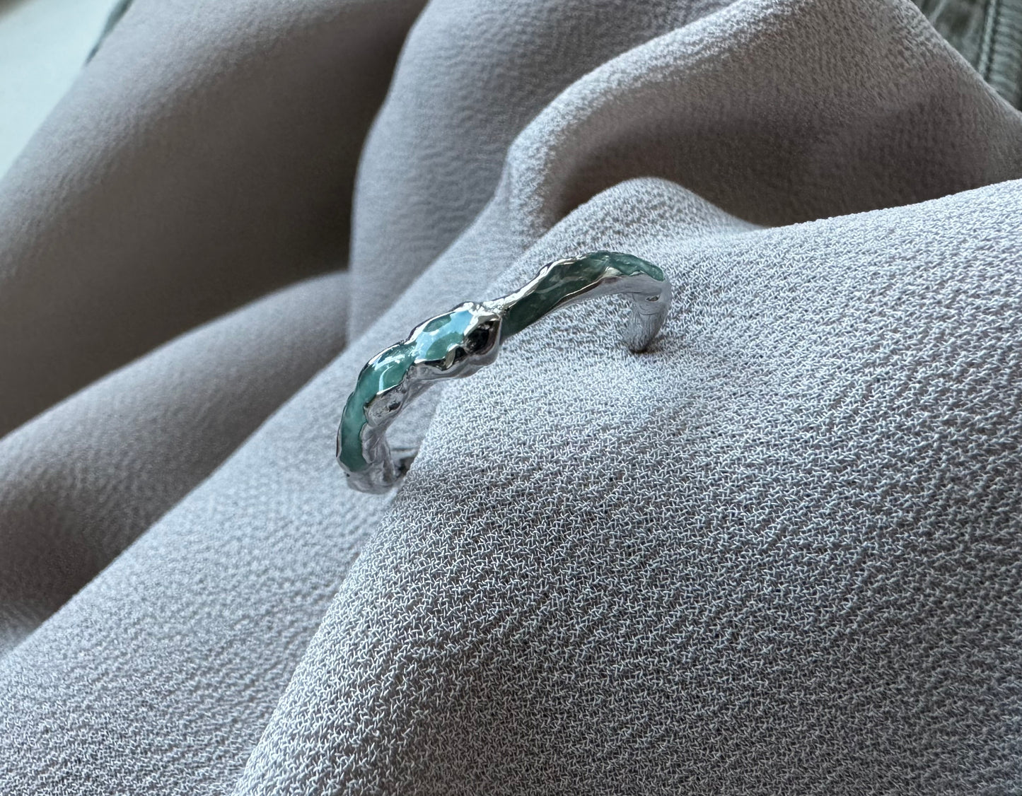 Ring with blue enamel