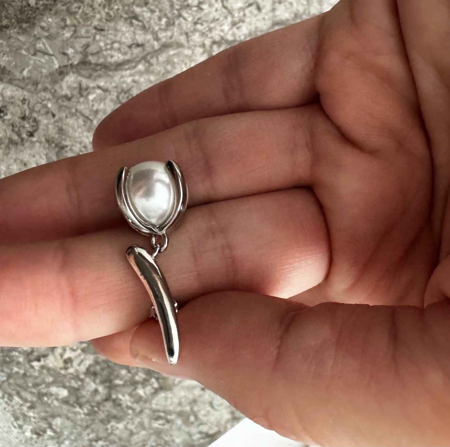 Silver pearl earrings