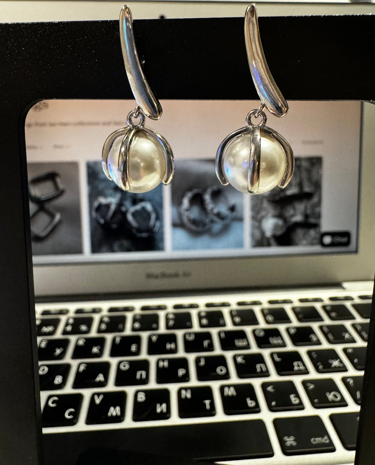 Silver pearl earrings