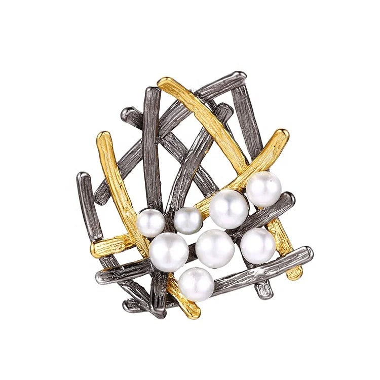 Sterling silver pendant necklace with pearls