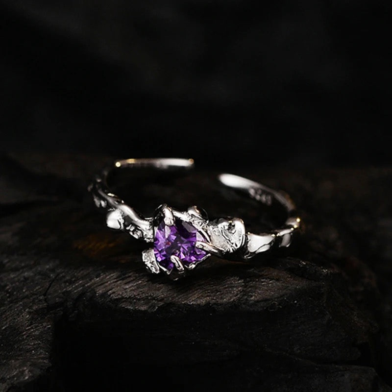 Ring with heart zircon