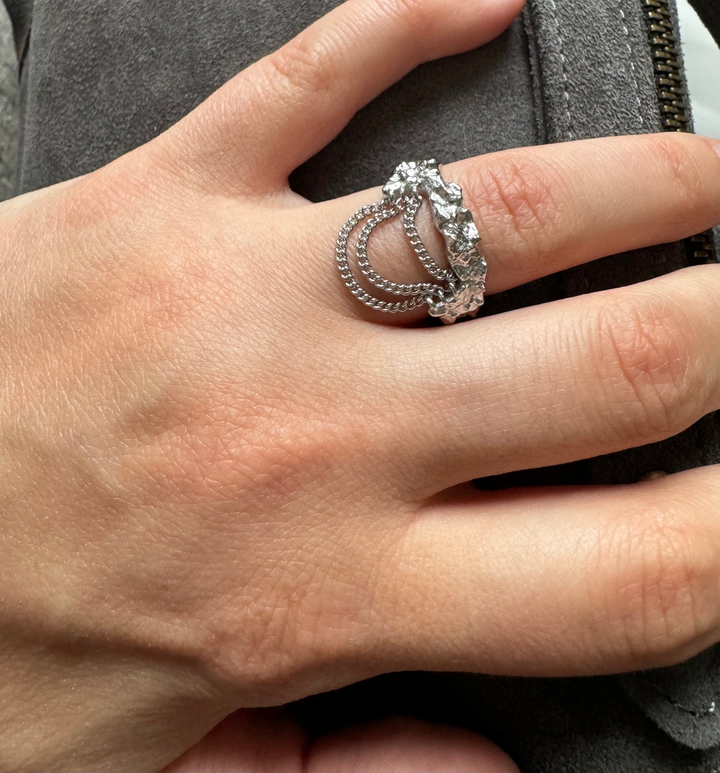 Ripped ring
