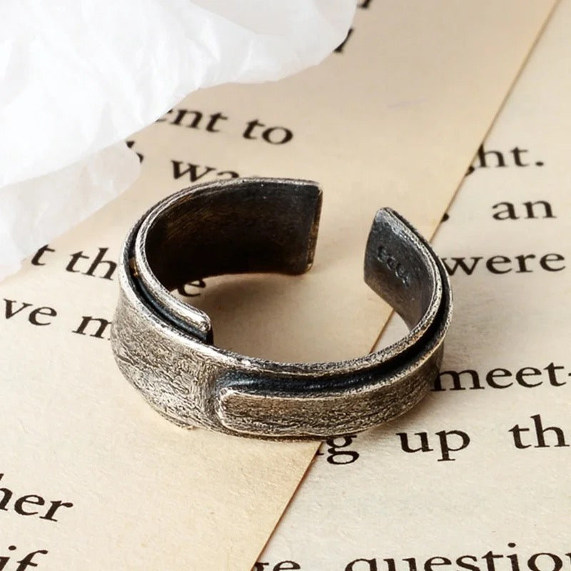 Ring with layers